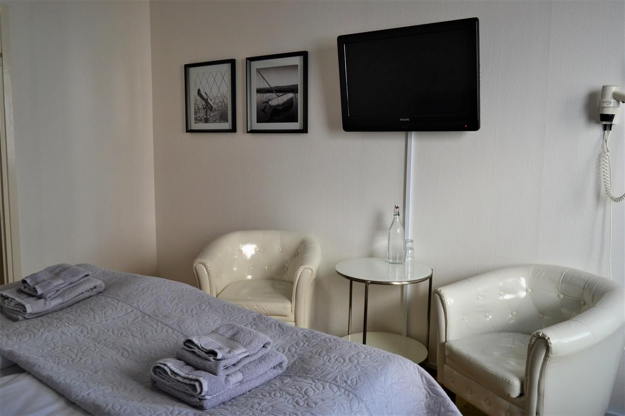 Solsta Hotell Karlstad Exterior foto