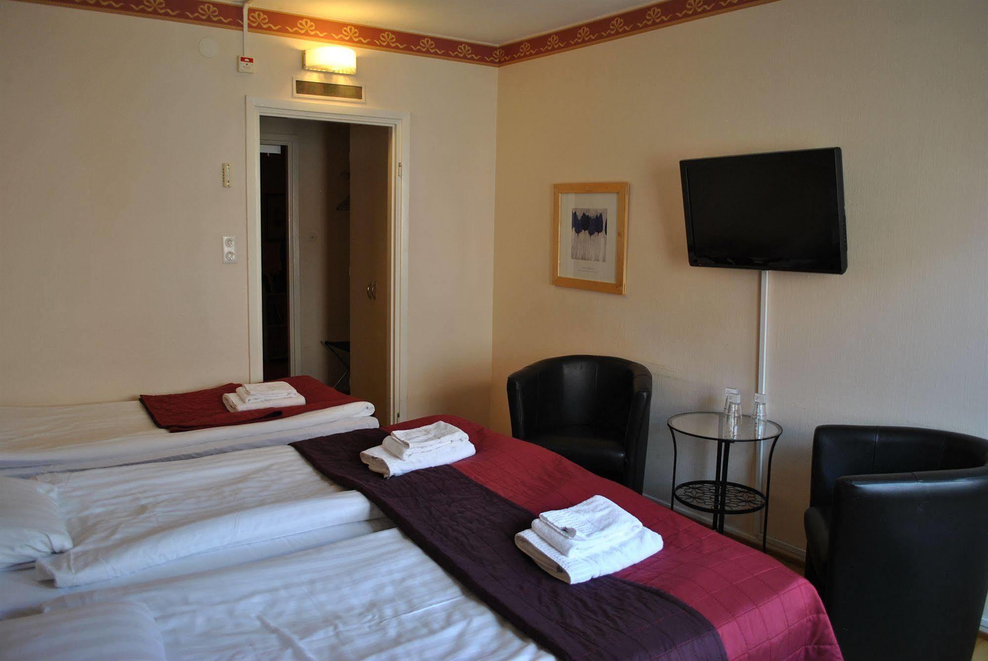 Solsta Hotell Karlstad Exterior foto